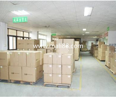 成品倉(cāng)庫(kù)-出貨區(qū)一角 成品倉(cāng)庫(kù)-出貨區(qū)一角